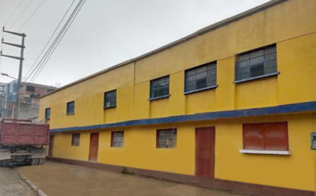 ENTIDAD FINANCIERA REMATA Local Comercial de 3 pisos en Chaupimarca, Pasco - 00874